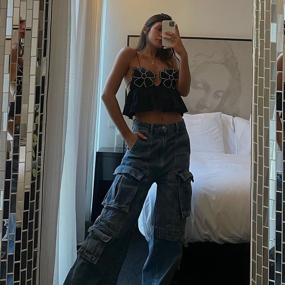 Size XS | Zara | Rhinestone Poplin Top | Bloggers Favourite - Picture 6 of 15